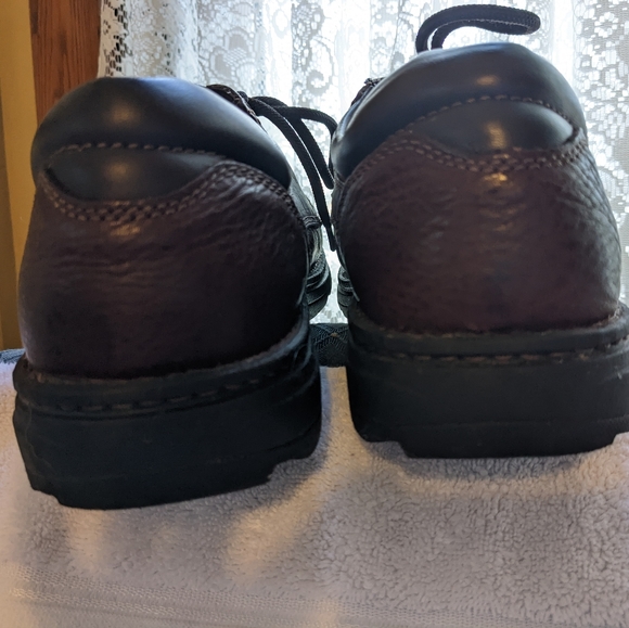 Men's brown leather Dockers 11.5 M shoes - Picture 7 of 7